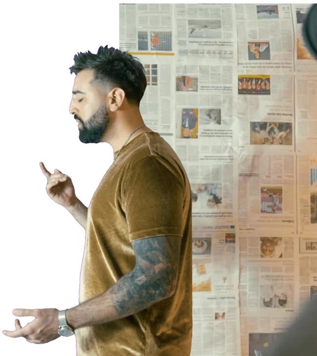 foto en blanco y negro del artista